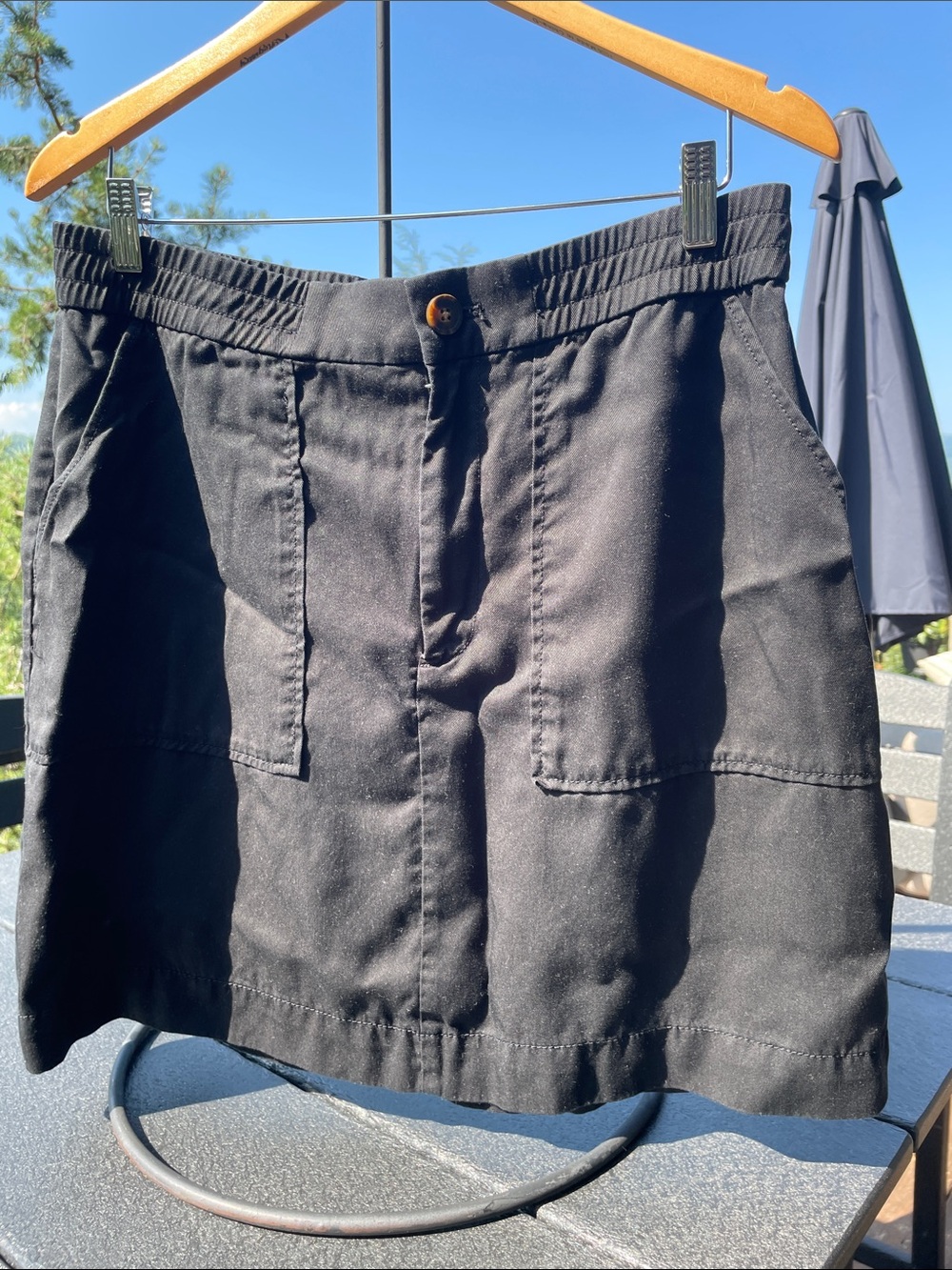 LOFT Black Flat-Front Women's Skirt with Patch Pockets